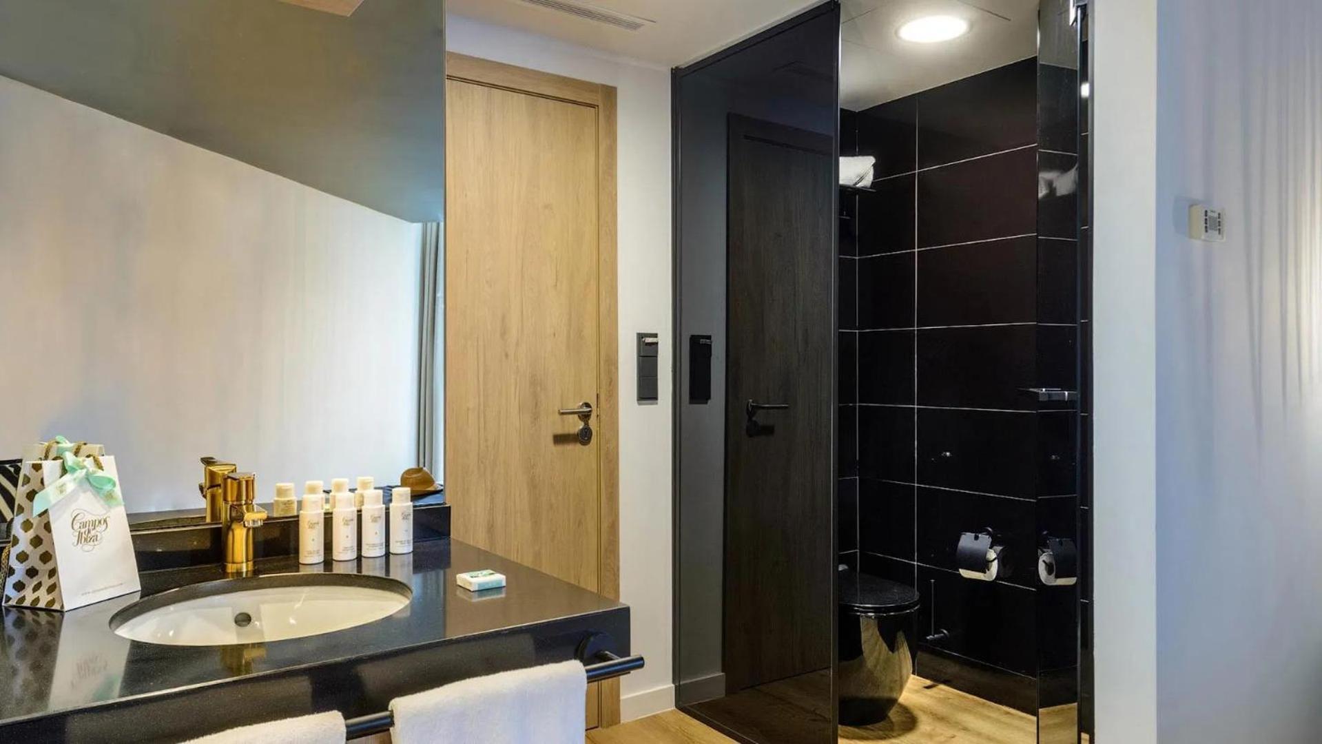 Vibra District - Adults Only Sant Antoni de Portmany