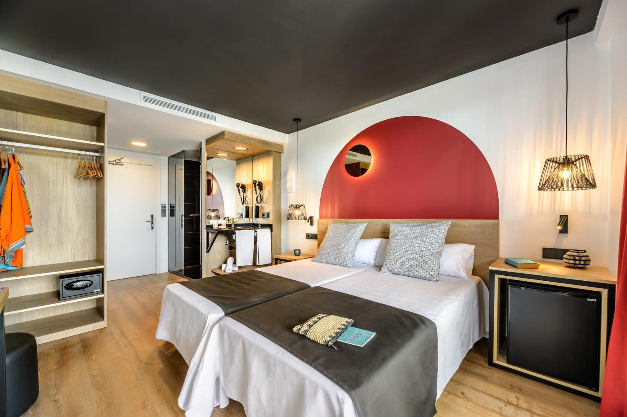 Vibra District - Adults Only Hotel Sant Antoni de Portmany