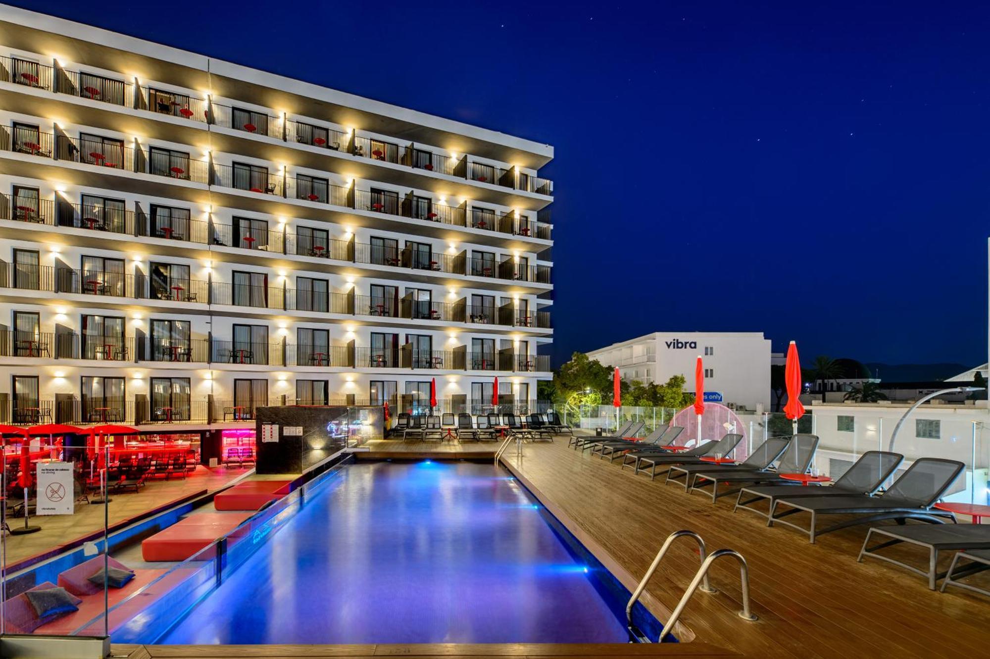 Hotel Vibra District - Adults Only 4*