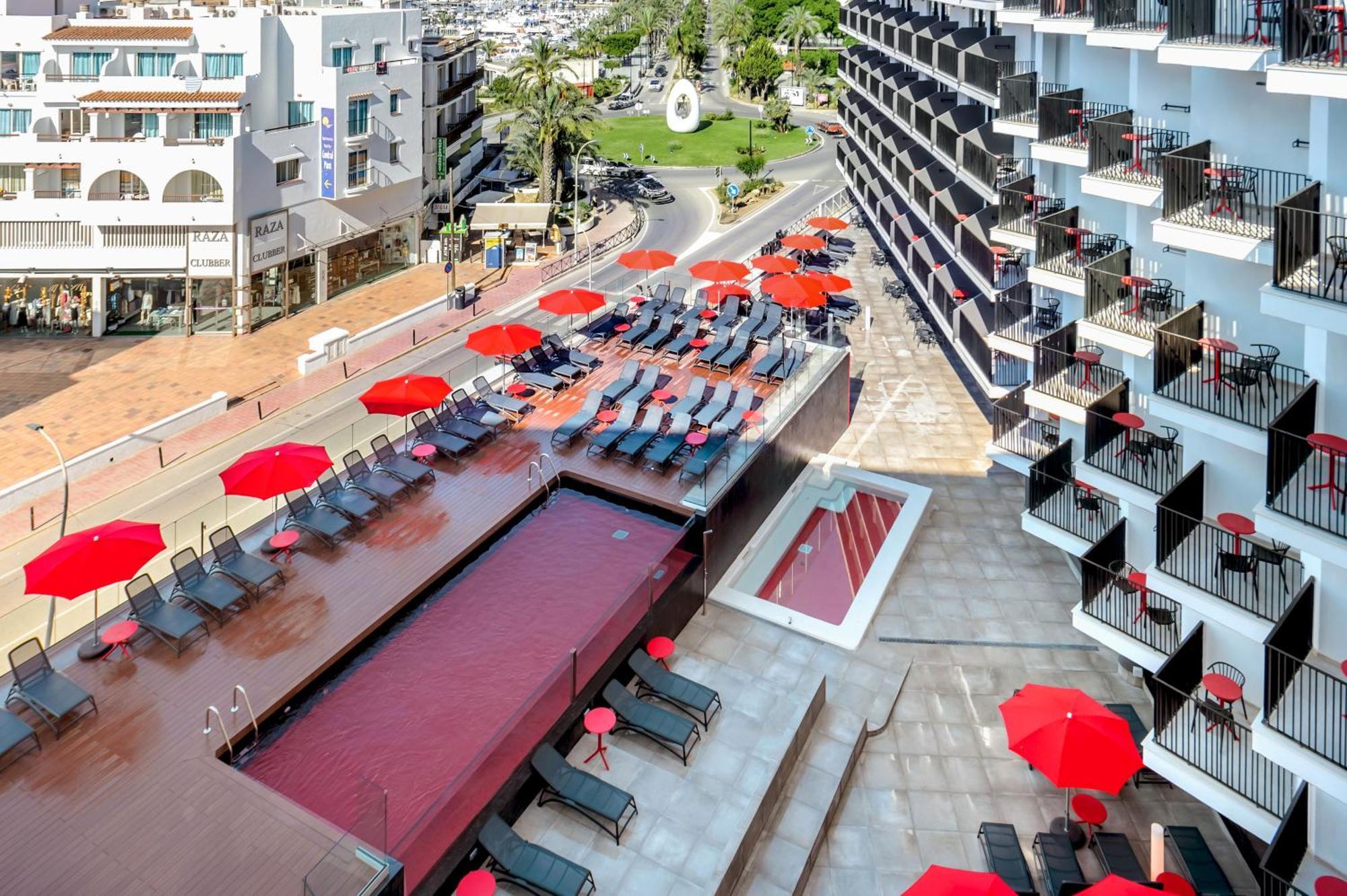 Vibra District - Adults Only