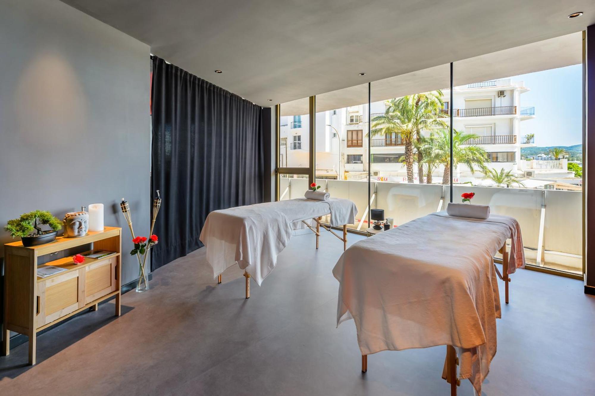 Piscis Park - Solo Adultos Hotel